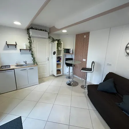 Independant Au Calme Avec Terrasse Privative *